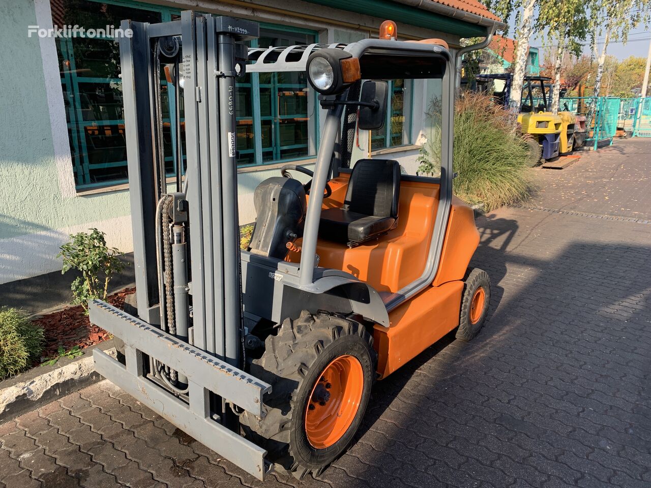 Ausa CH150 2WD   V-2999 diesel forklift